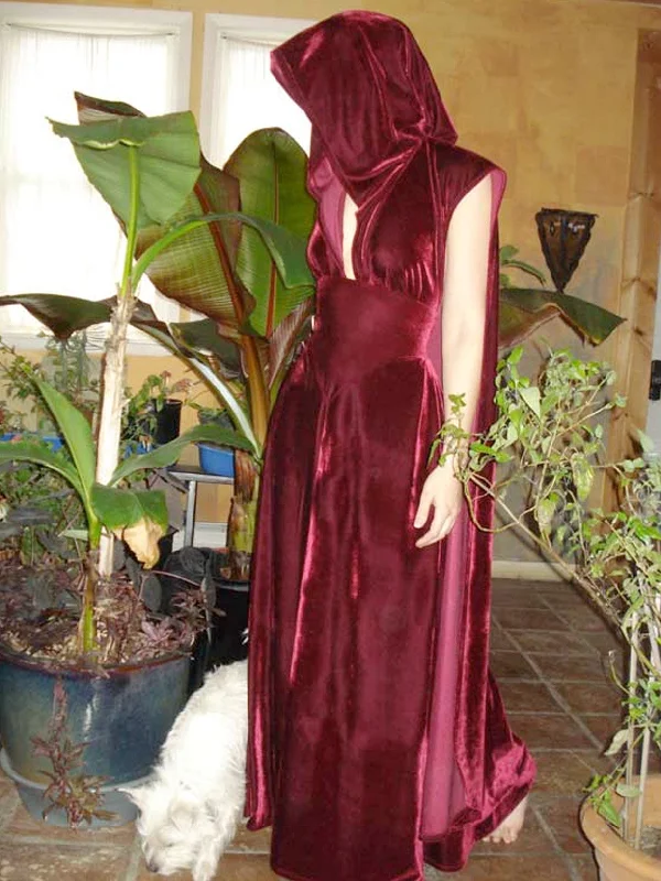 Velvet Cape Dress Bold Women's Animal Print